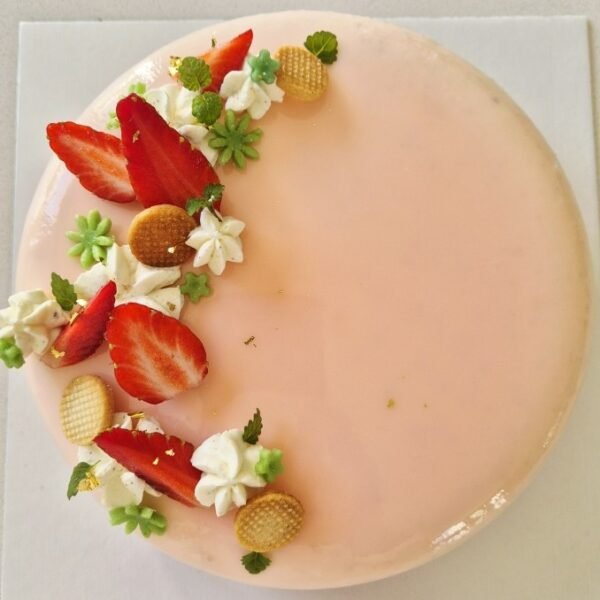 Entremets Vanille & Fraise