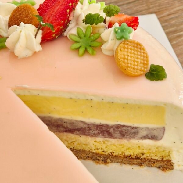 Entremets Vanille & Fraise