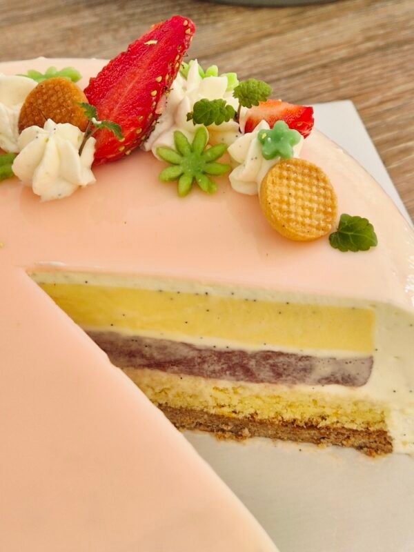 Entremets Vanille & Fraise